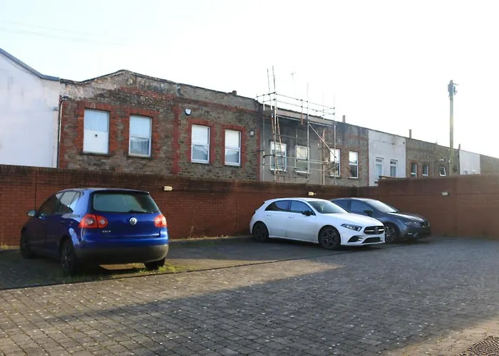 Modern Comfort 1br For 3 Free Parking Apartment Bristol