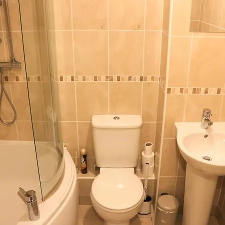 Modern Comfort 1br For 3 Free Parking Appartamento Bristol